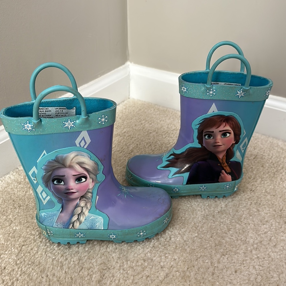 Frozen 2 rain boots
